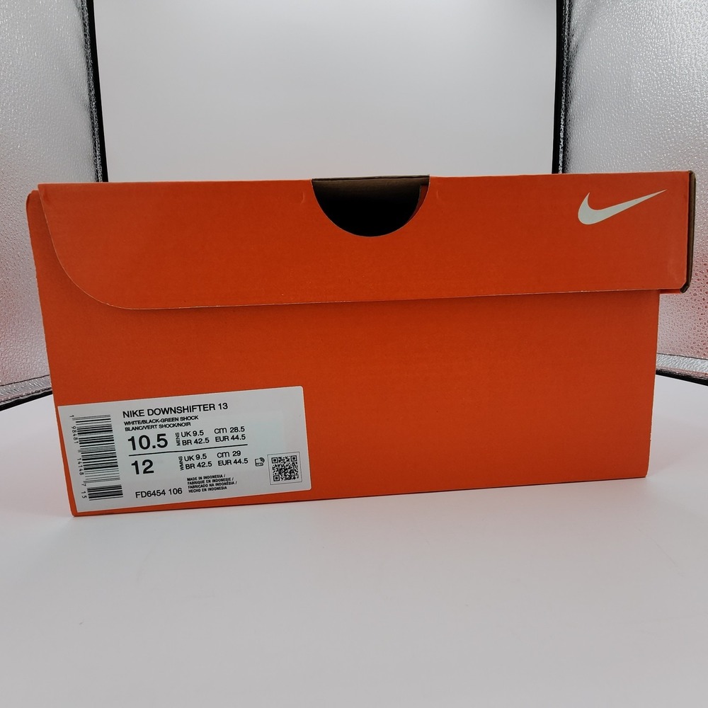 Nike Downshifter 13 Running Shoes Mens 10.5 White Green Shock Sneaker NEW in Box - Picture 10 of 10